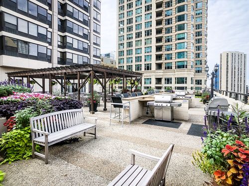 apt-2007-30 E Huron St, Chicago, IL, 60611-2778 | Card Image