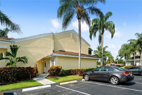 a-2515 Se 19th Pl, Homestead, FL, 33035-1305 | Card Image