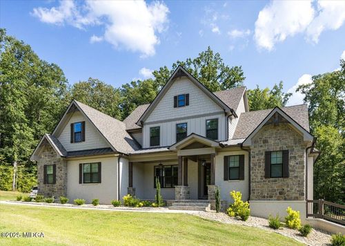 105 Fox Ct, Forsyth, GA, 31029-4870 | Card Image