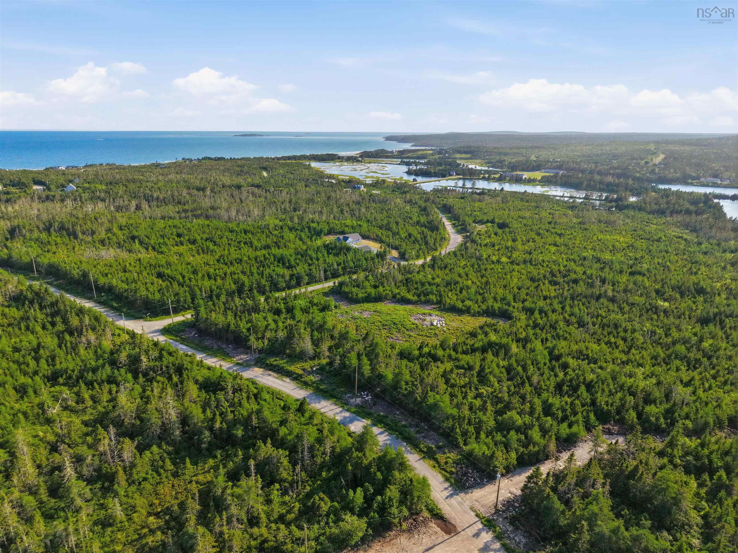 Land in Clam Bay 4