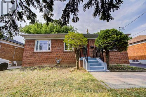 248 Codsell Ave, North York, ON, M3H3X1 | Card Image