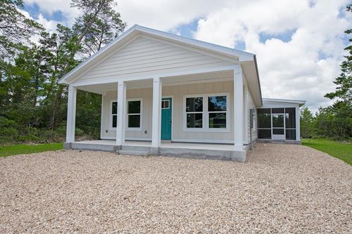 1722 Landing St, Carrabelle, FL, 32322-5109 | Card Image