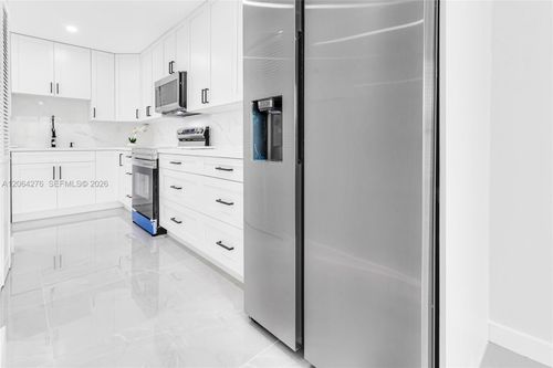8957 Nw 44th Ct, Sunrise, FL, 33351-5335 | Card Image