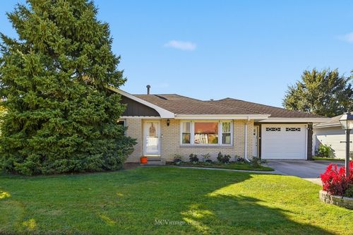 605 Gloria St, Lockport, IL, 60441-3116 | Card Image