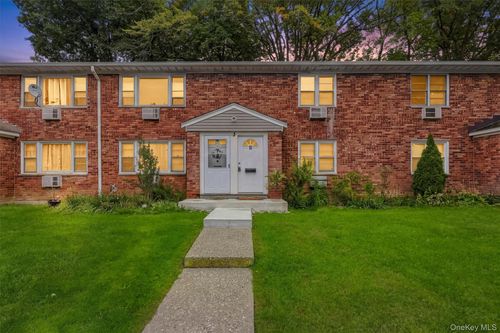 3h-1668 Route 9, Wappinger, NY, 12590 | Card Image