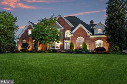 324 Ridge Ave, NEWTOWN, PA, 18940-3610 | Card Image