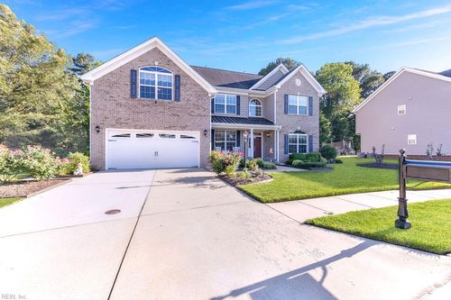 509 Hanbury Rd W, Chesapeake, VA, 23322-5817 | Card Image