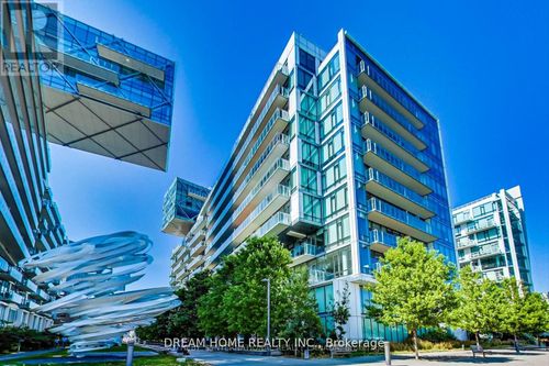 305-39 Queens Quay E, Toronto, ON, M5E0A5 | Card Image