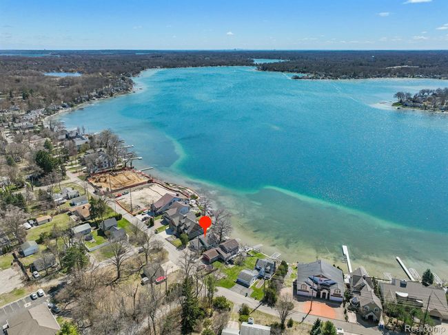 7989 Locklin, House other with 3 bedrooms, 1 bathrooms and null parking in West Bloomfield MI | Image 31