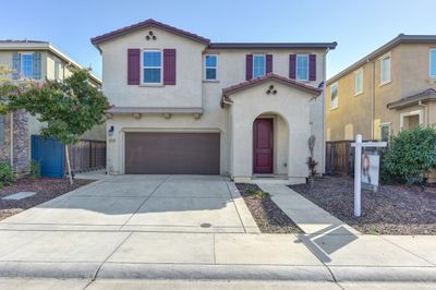 8444 Vila Gale Way, House other with 4 bedrooms, 2 bathrooms and null parking in Elk Grove CA | Image 2