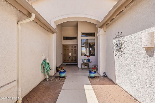 Front Walkway | Image 5