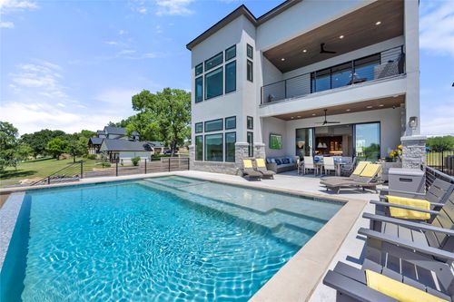 3208 River Oaks Dr, Kingsland, TX, 78639-5225 | Card Image