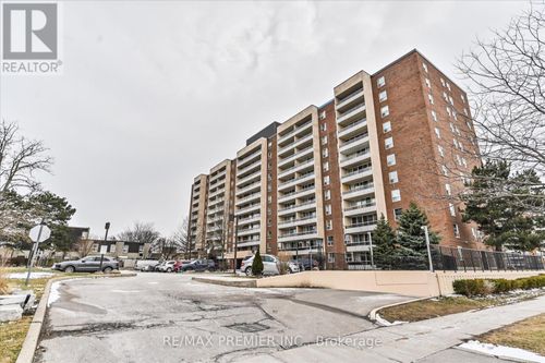 604-25 Four Winds Dr, North York, ON, M3J1K8 | Card Image