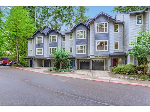 2071 Ne 50th Way, Hillsboro, OR, 97124-6004 | Card Image