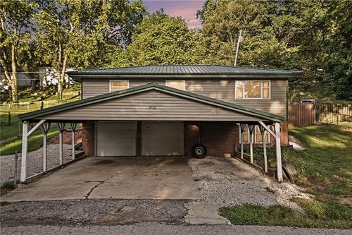 502 Dundee Rd, Smithville, MO, 64089-8886 | Card Image