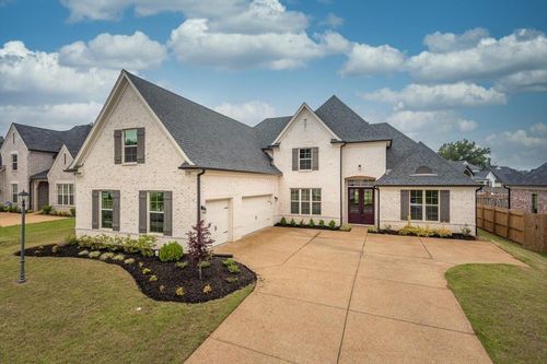 5143 Lawrenceburg Ln E, Lakeland, TN, 38002-1121 | Card Image