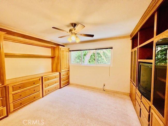 Downstairs bedroom | Image 22