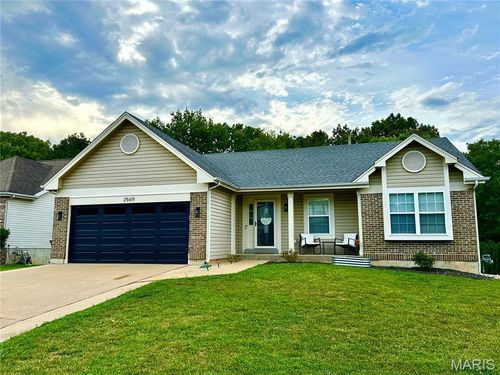2569 Breakwater Dr, Imperial, MO, 63052-4319 | Card Image