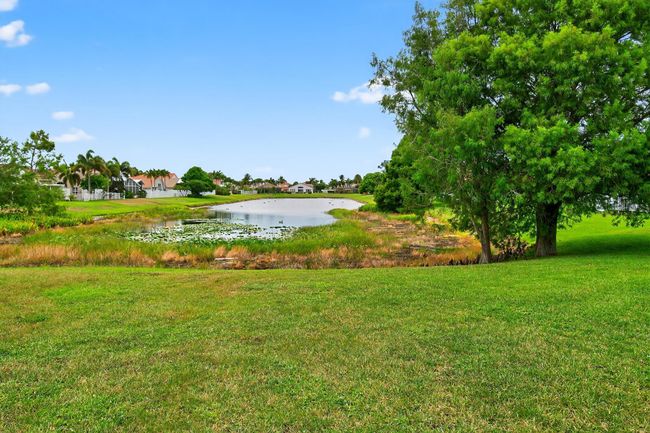 5086 Prairie Dunes Village Cir, House other with 3 bedrooms, 3 bathrooms and null parking in Lake Worth FL | Image 43