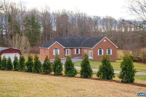105 Squirrel Path, STANARDSVILLE, VA, 22973-3176 | Card Image