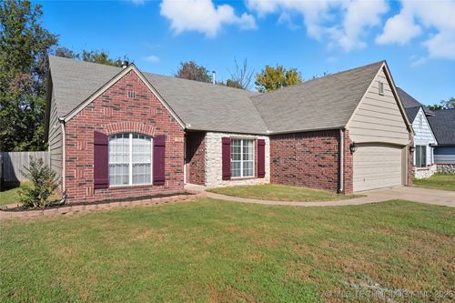 1716 Juniper Ave, Broken Arrow, OK, 74012-6612 | Card Image