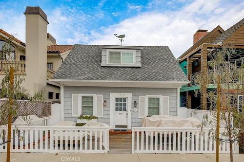 2128 Miramar Dr, Newport Beach, CA, 92661-1431 | Card Image