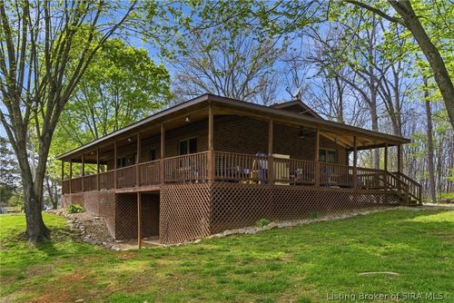 8900 Turkey Farm Rd Nw, New Salisbury, IN, 47161-8917 | Card Image