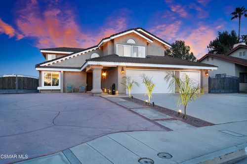 610 Nicole Dr, Newbury Park, CA, 91320-3081 | Card Image