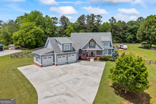 1040 Peacock Dr, Bishop, GA, 30621-1101 | Card Image