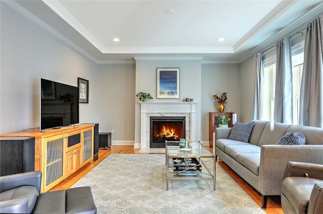 Family Room | Image 23