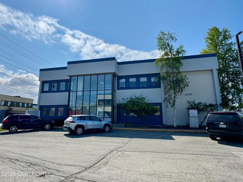 102-3340 Arctic Blvd, Anchorage, AK, 99503-4550 | Card Image