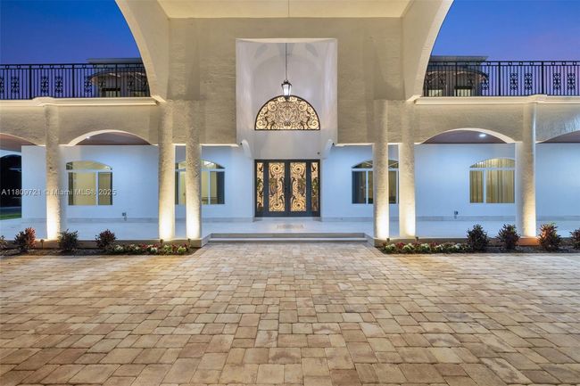 4610 Sw 178 Th Ave, House other with 8 bedrooms, 8 bathrooms and null parking in Southwest Ranches FL | Image 95