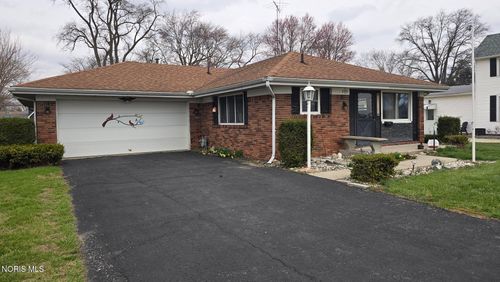 832 W Riverview Ave, Napoleon, OH, 43545-1346 | Card Image