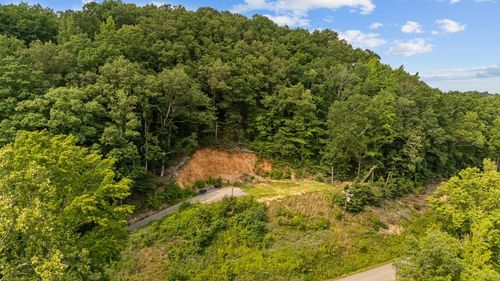 9740 Clydeton Rd, Waverly, TN, 37185-3510 | Card Image