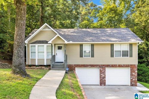 7177 Brandon Cir, PINSON, AL, 35126-4056 | Card Image
