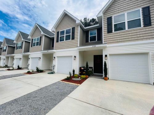 4a-7063 Cedar Grove Rd, Pensacola, FL, 32504-6589 | Card Image