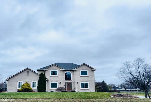 45 Meadowview Ln, Greenwood, IN, 46142-1865 | Card Image