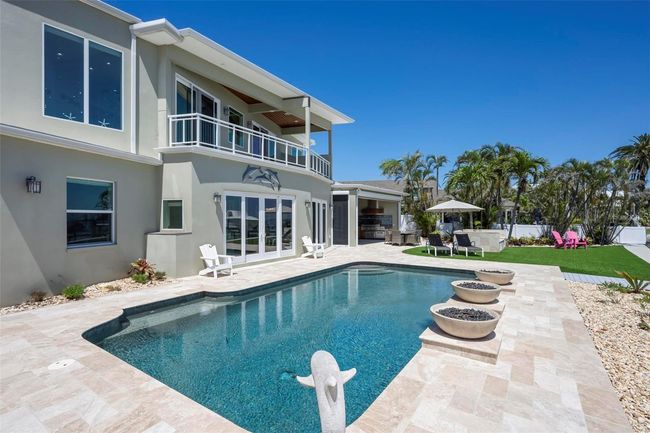 606 Crestwood Ln, House other with 4 bedrooms, 5 bathrooms and null parking in HOLMES BEACH FL | Image 70