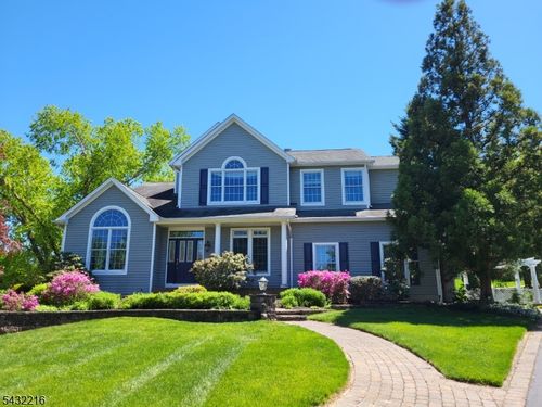 5 Pauma Valley Ct, Skillman, NJ, 08558-2331 | Card Image