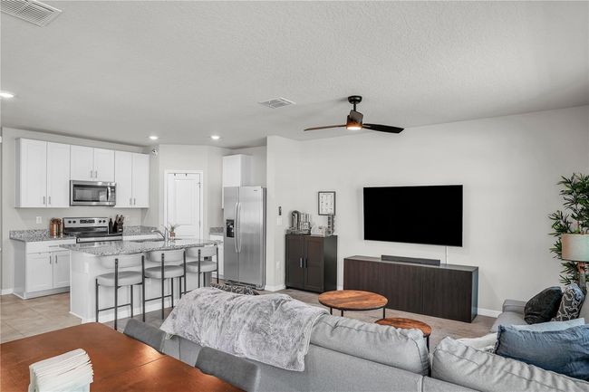 Kitchen/LR/dining - Open concept living! | Image 12