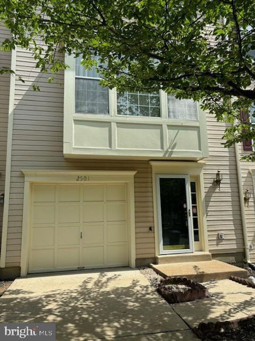 2501 Clover Field Cir, HERNDON, VA, 20171-4339 | Card Image