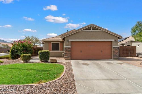 2039 E Saddlebrook Rd, Gilbert, AZ, 85298-7495 | Card Image
