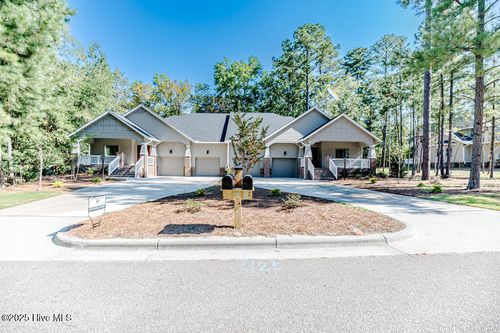 111 Lamplighter Village Dr, Pinehurst, NC, 28374-8264 | Card Image