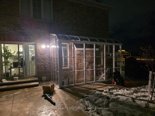 2 Sand Cherry Cres, Brampton, ON, L6R3A9 | Card Image