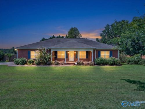 1008 Cimarron Dr, Scottsboro, AL, 35769-4011 | Card Image