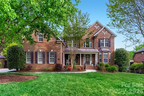 844 Clonmel Dr, Matthews, NC, 28104-7014 | Card Image