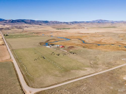 986 Rocky Ford Rd, Bancroft, ID, 83217-5056 | Card Image