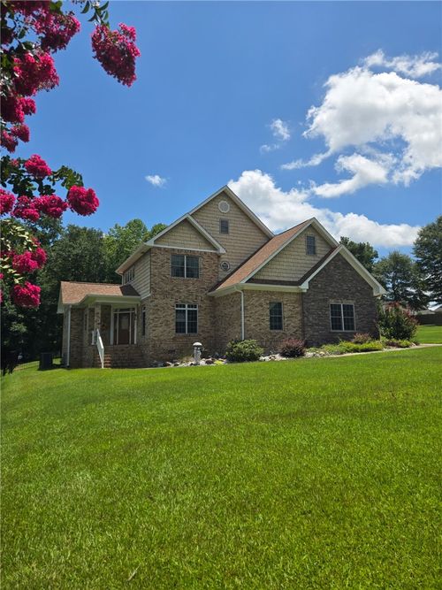 122 Coachmans Dr, AUBURN, AL, 36832-1850 | Card Image