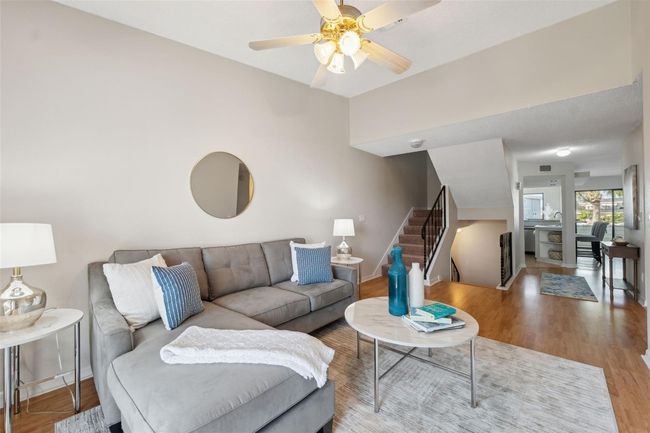 2387 - 2387 Hanover Dr, Townhouse with 3 bedrooms, 3 bathrooms and null parking in DUNEDIN FL | Image 18