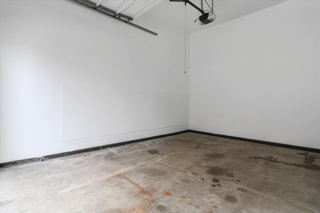APT-4 - 2843 E Grand Blvd, Condo with 2 bedrooms, 2 bathrooms and null parking in Detroit MI | Image 26
